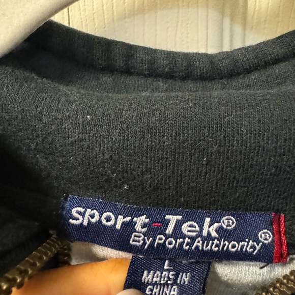 Ohio University Half Zip - Picture 4 of 4